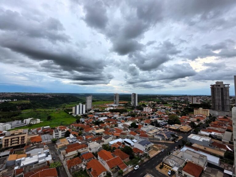 Marília tem alerta laranja de tempestade nesta quarta, 14 de outubro; veja os cuidados